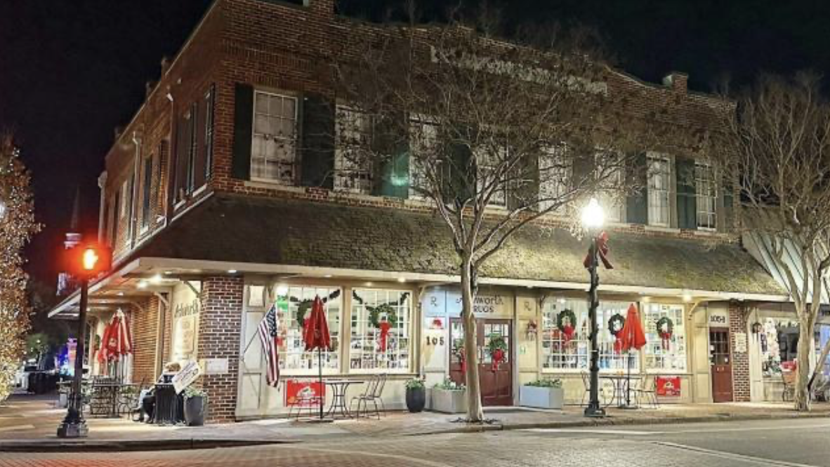 WRAL 'Like stepping into a Christmas painting' Downtown Cary's